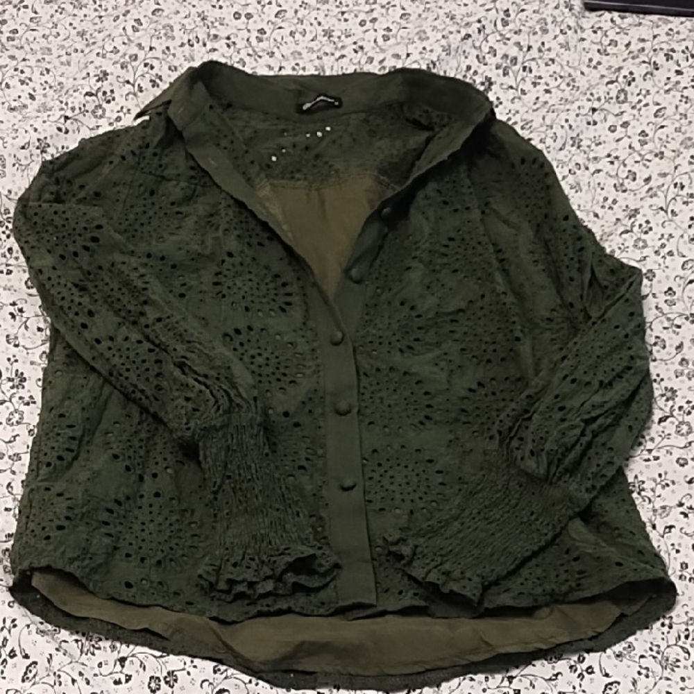 PrettyGarden Chic Forest Green Lace Blouse
